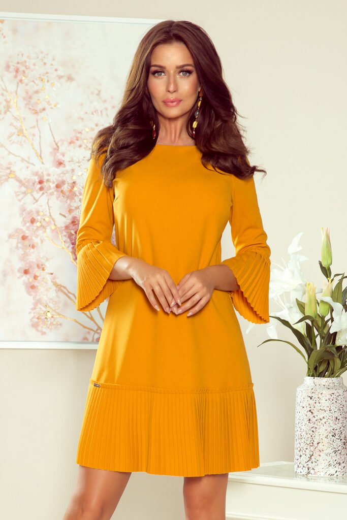 228-7 LUCY &#8211; plisowana wygodna sukienka &#8211; MUSZTARDA