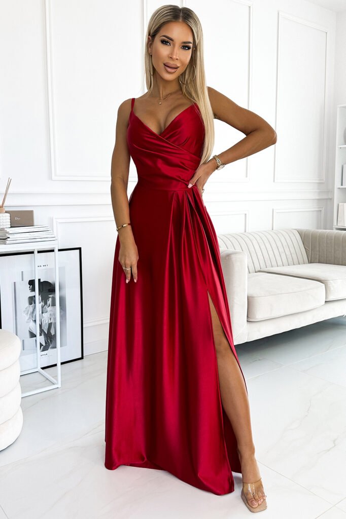 299-14 CHIARA elegancka maxi długa satynowa suknia na ramiączkach &#8211; CZERWONA